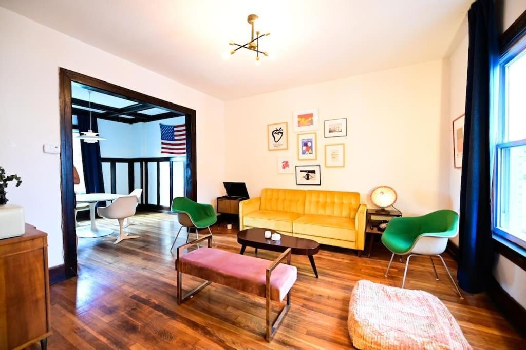 Luxe Mid-Century Styled Historic Townhouse #2 Villa Detroit Exterior photo